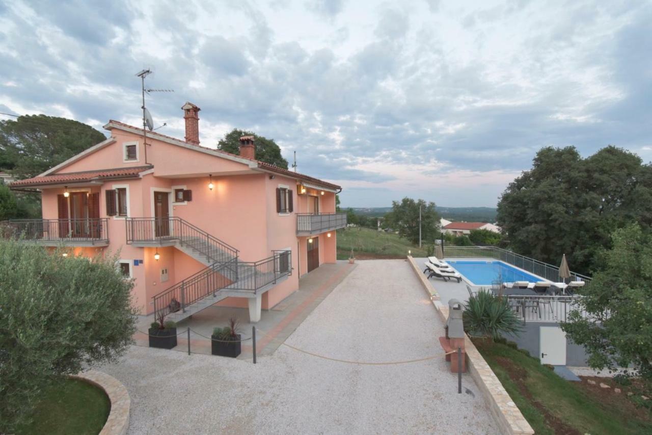 Kuca Legovic Villa Kaštelir Exterior foto