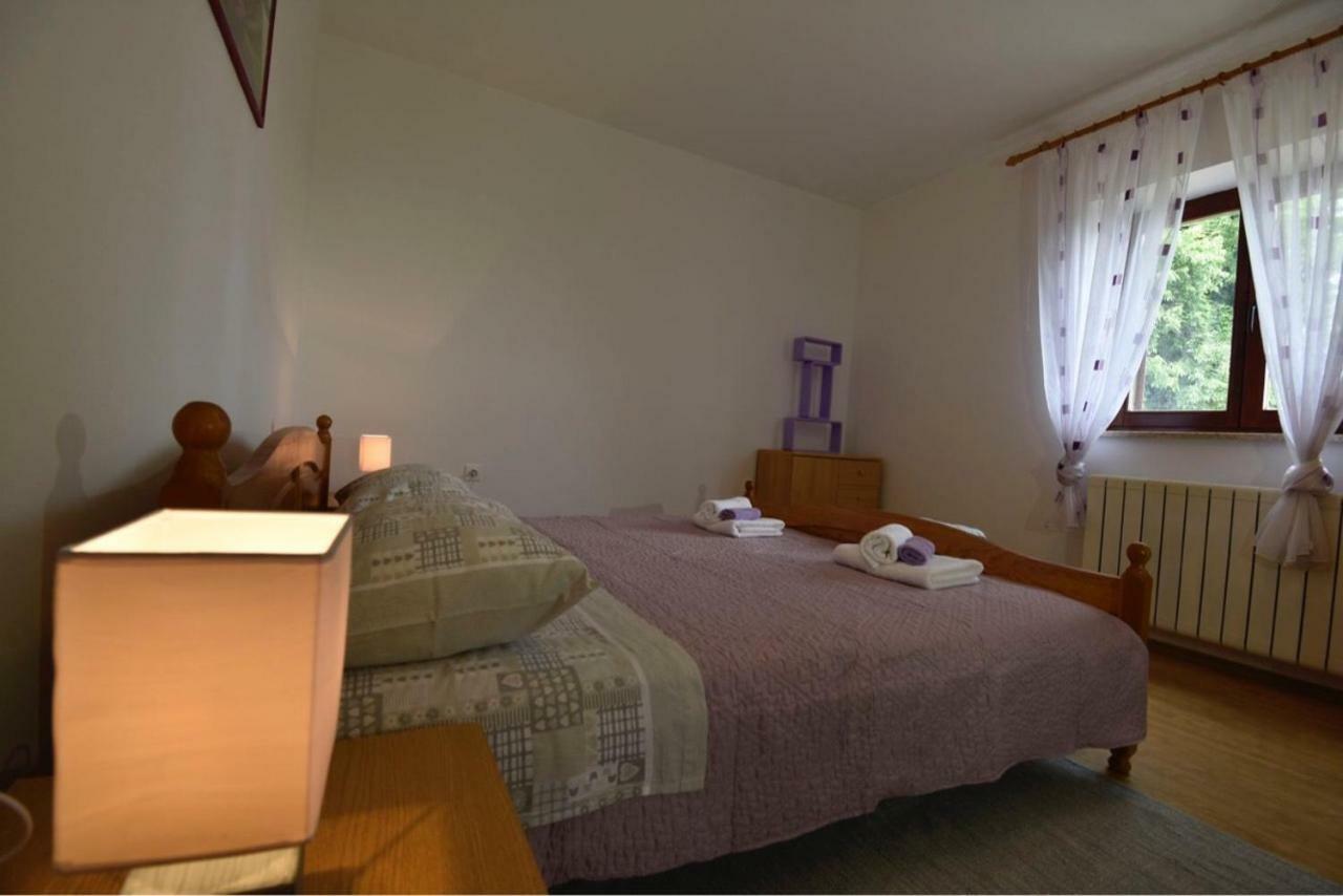 Kuca Legovic Villa Kaštelir Exterior foto
